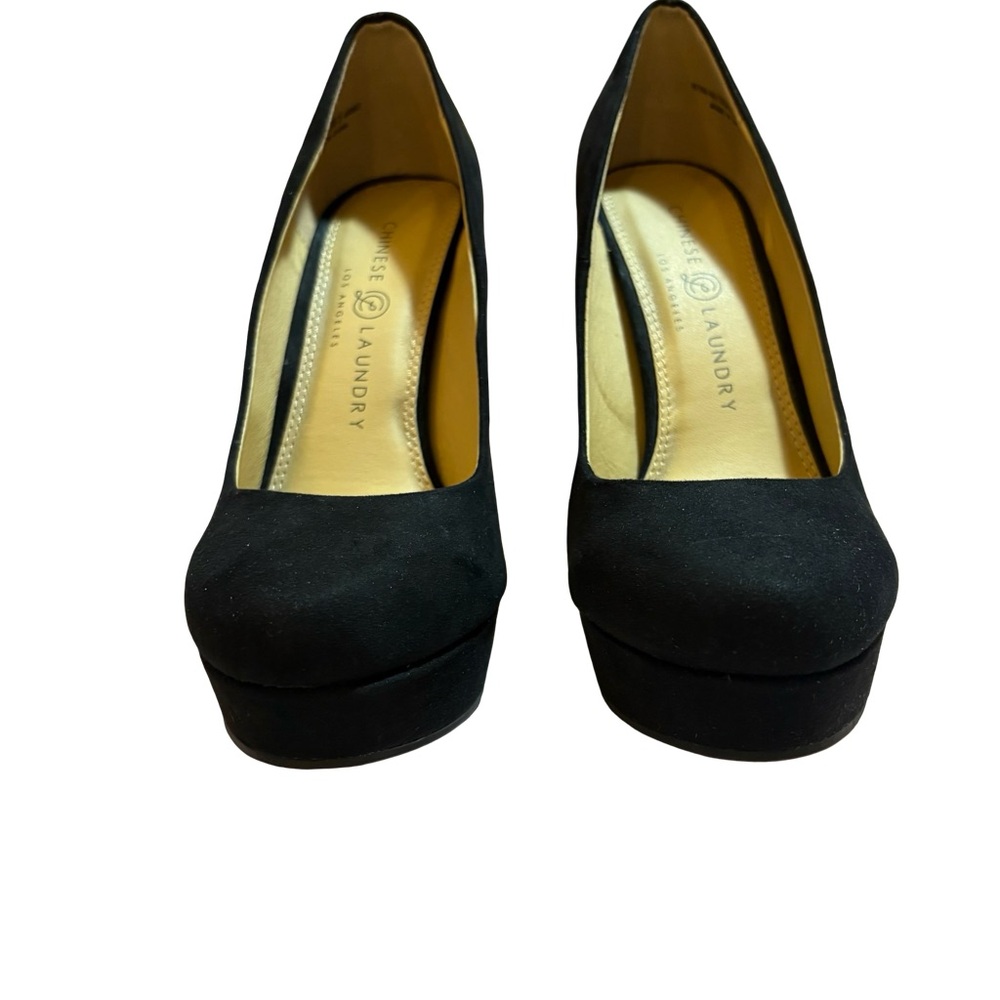 NWT Chinese Laundry Wow Micro Suede platform Heels in Black, Sz US 8